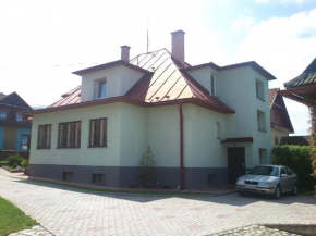 Privat 107 Pavčina Lehota